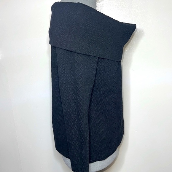 Halogen Off Shoulder Textured Sweater Women’s Size Large Black Thick - Picture 5 of 10